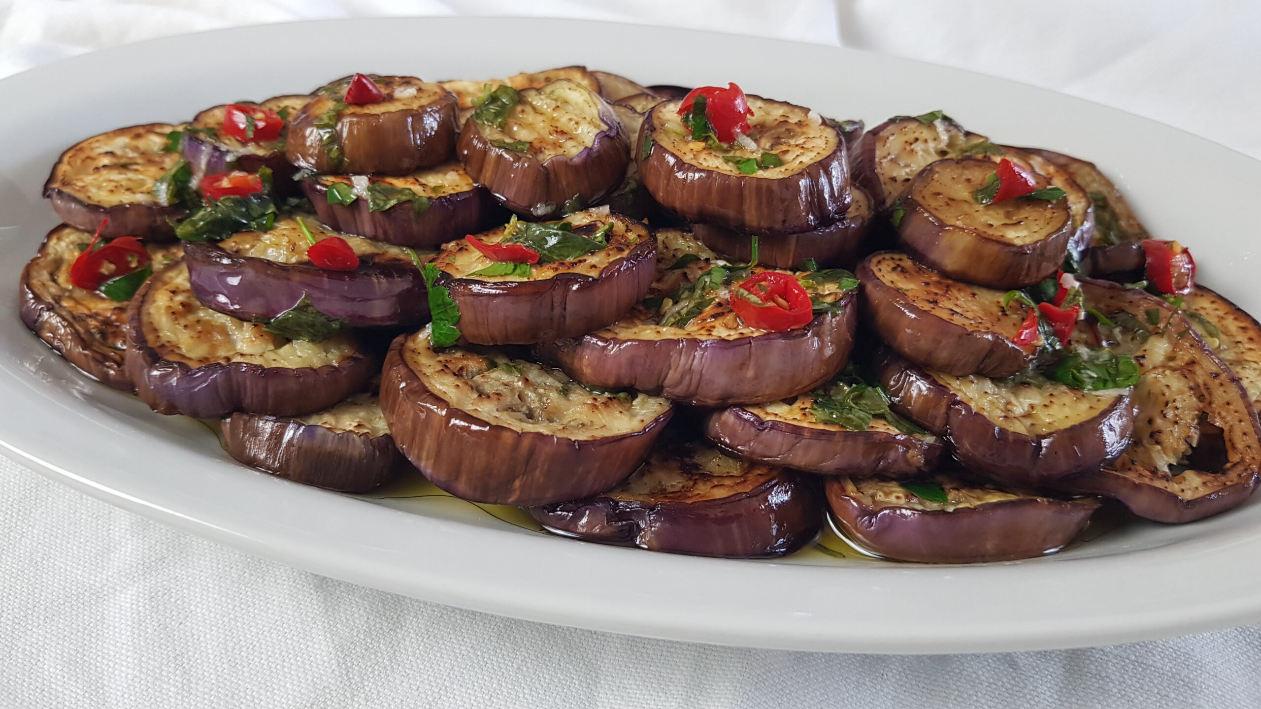 Melanzane marinate, pronte in 30 minuti: Imperdibili!
