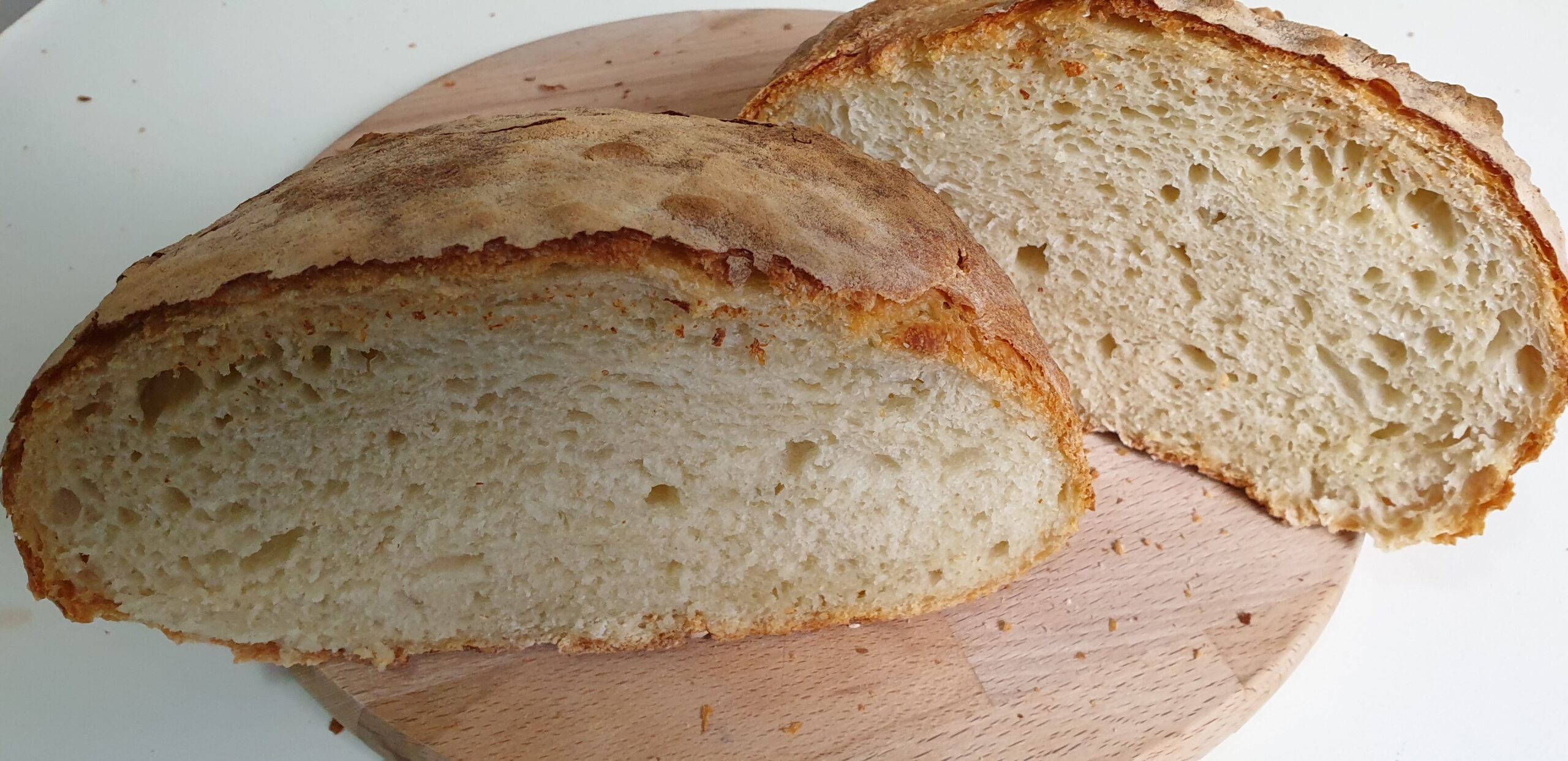 Pane rustico con farina di farro e avena