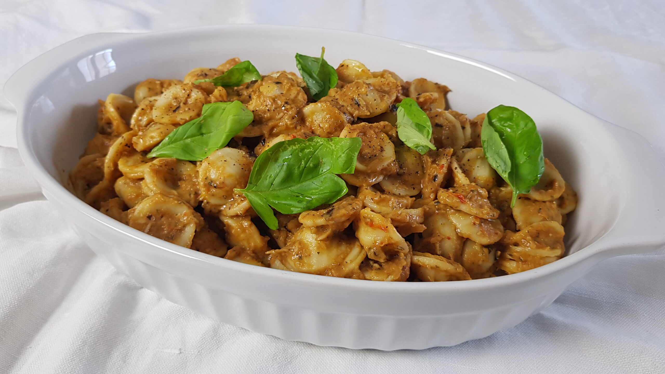 Orecchiette con Pesto di Verdure fatto in casa: il Primo Estivo Perfetto