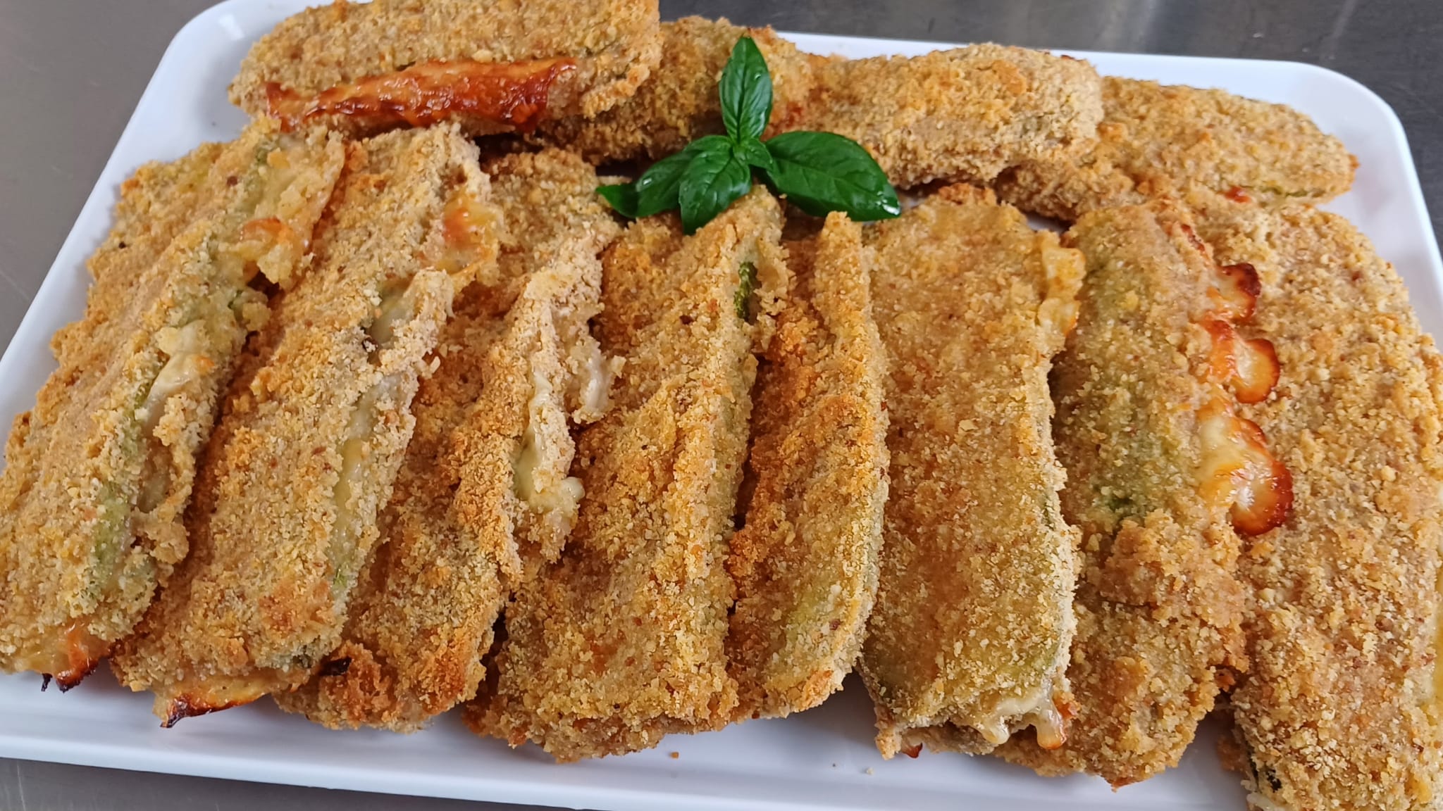 Cordon bleu di zucchine al forno croccanti e filanti