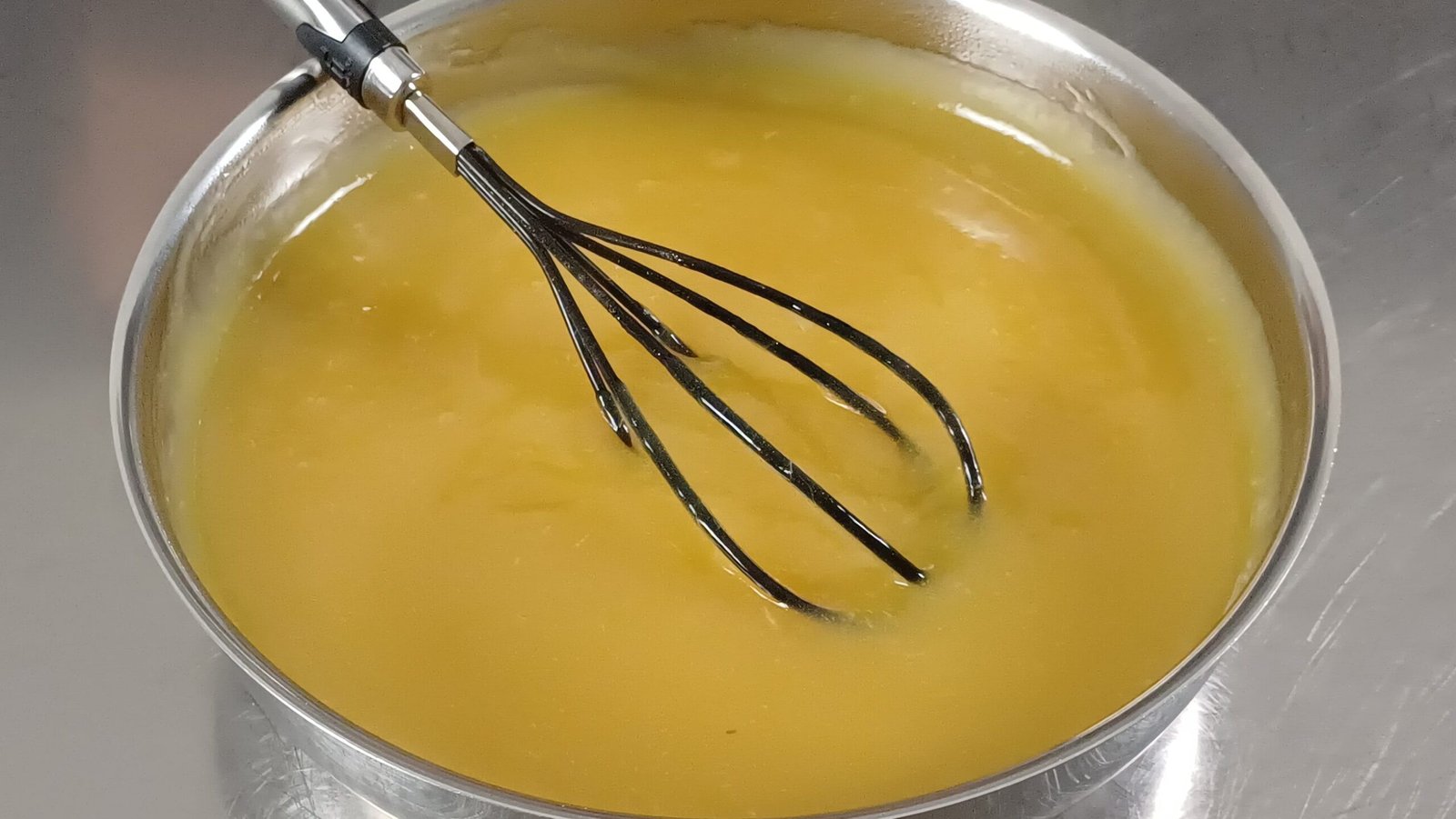 torta fredda alle pesche
