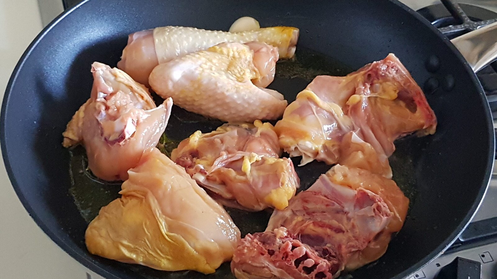 ricetta pollo in padella alla romana